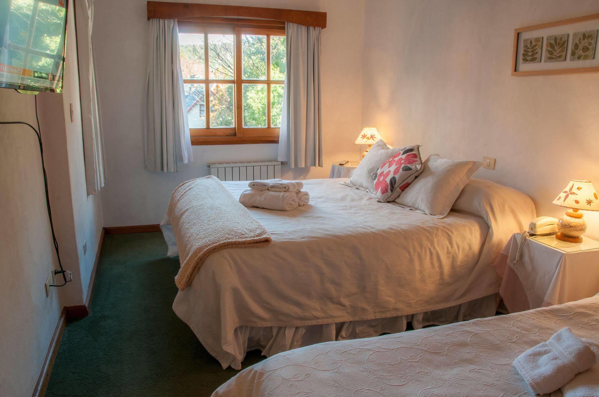 El Arbol Duende Inn